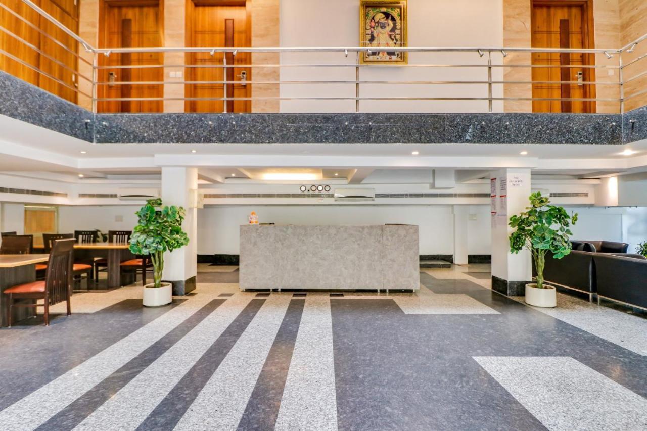 Townhouse 939 Hotel Gagan Inn Near Satyam Inox Patel Nagar ニューデリー エクステリア 写真