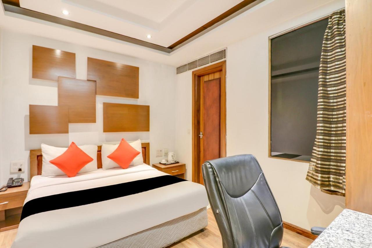 Townhouse 939 Hotel Gagan Inn Near Satyam Inox Patel Nagar ニューデリー エクステリア 写真