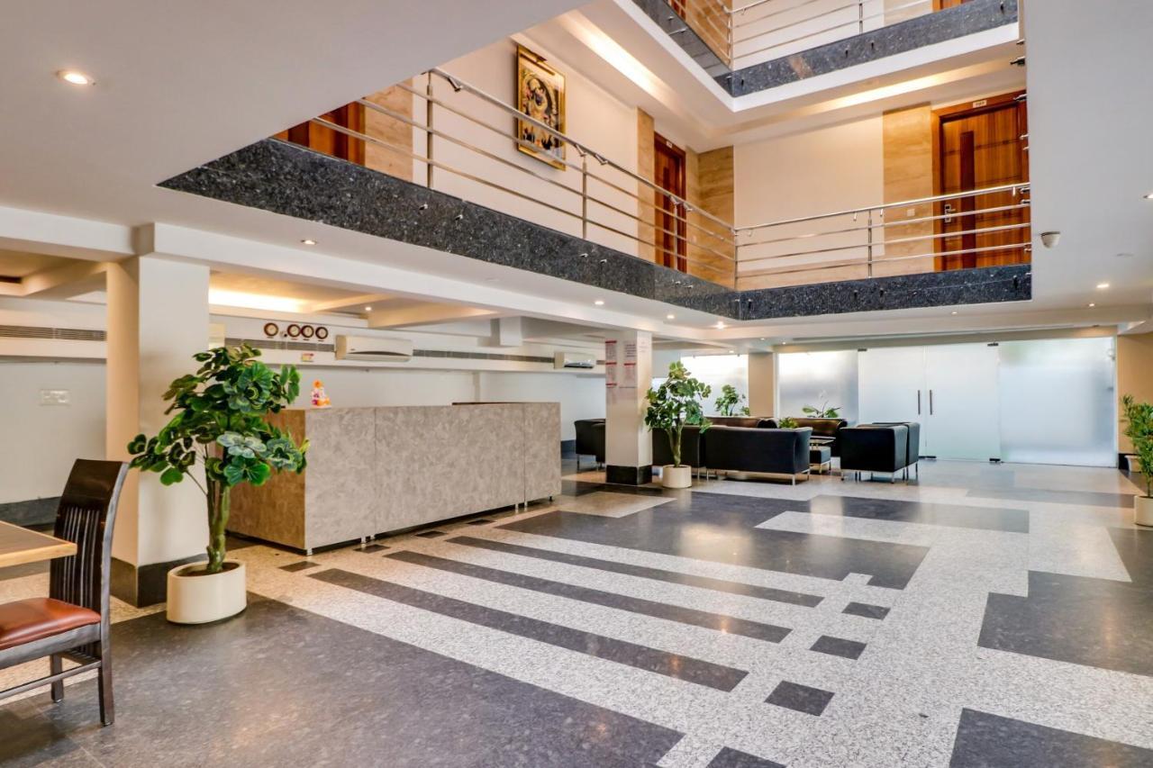 Townhouse 939 Hotel Gagan Inn Near Satyam Inox Patel Nagar ニューデリー エクステリア 写真