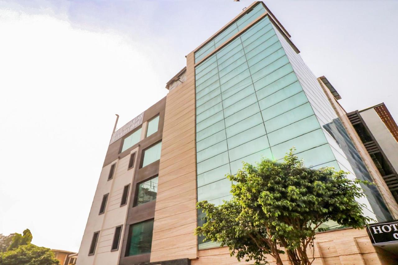 Townhouse 939 Hotel Gagan Inn Near Satyam Inox Patel Nagar ニューデリー エクステリア 写真